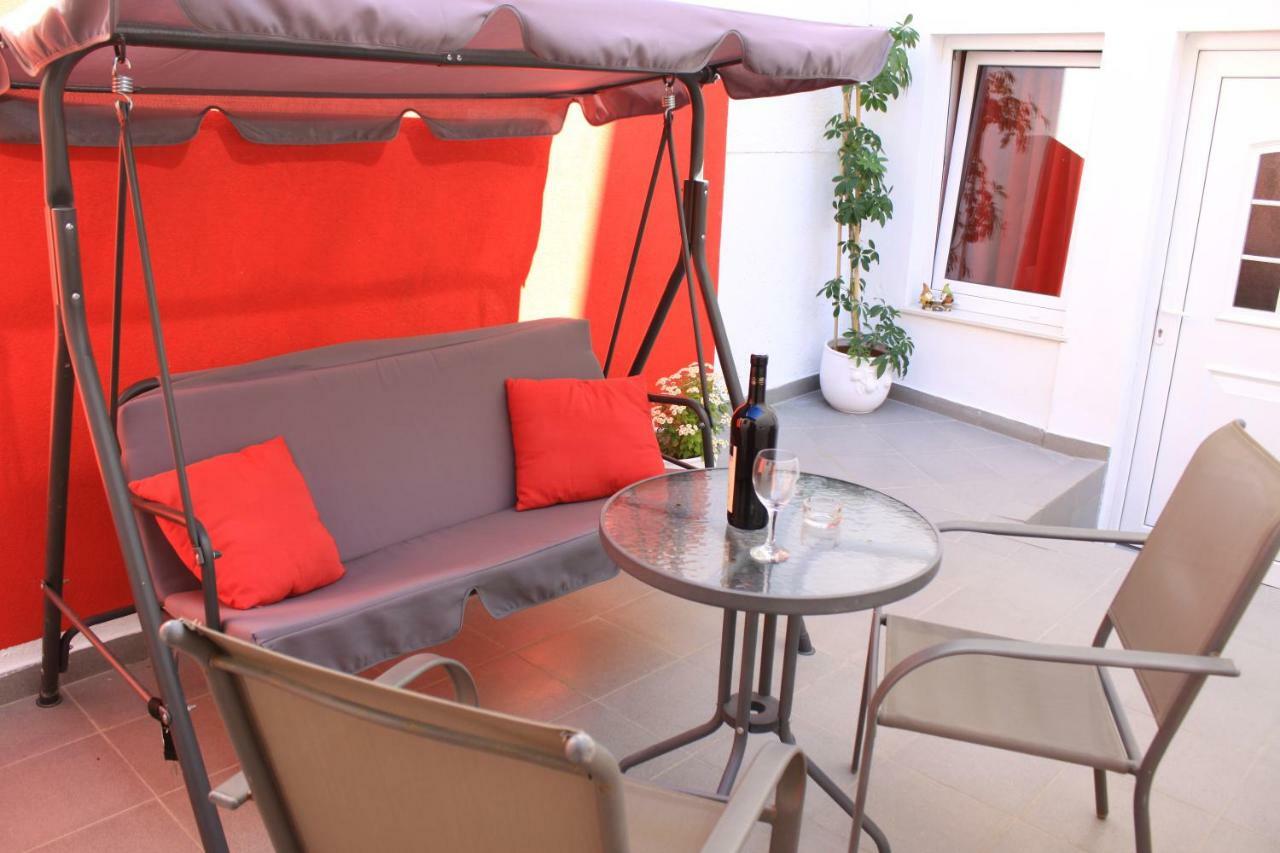 Adria Apartments Stobrec Bagian luar foto